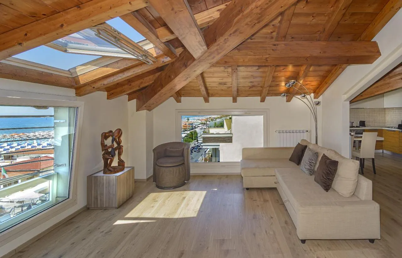 Holiday home Attico Panoramico Fronte Mare Villa Lido di Camaiore Italy
