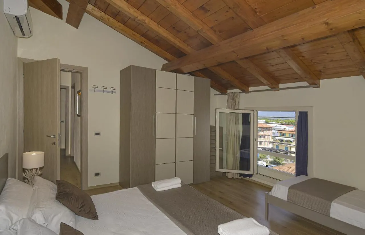 Holiday home Attico Panoramico Fronte Mare Villa Lido di Camaiore